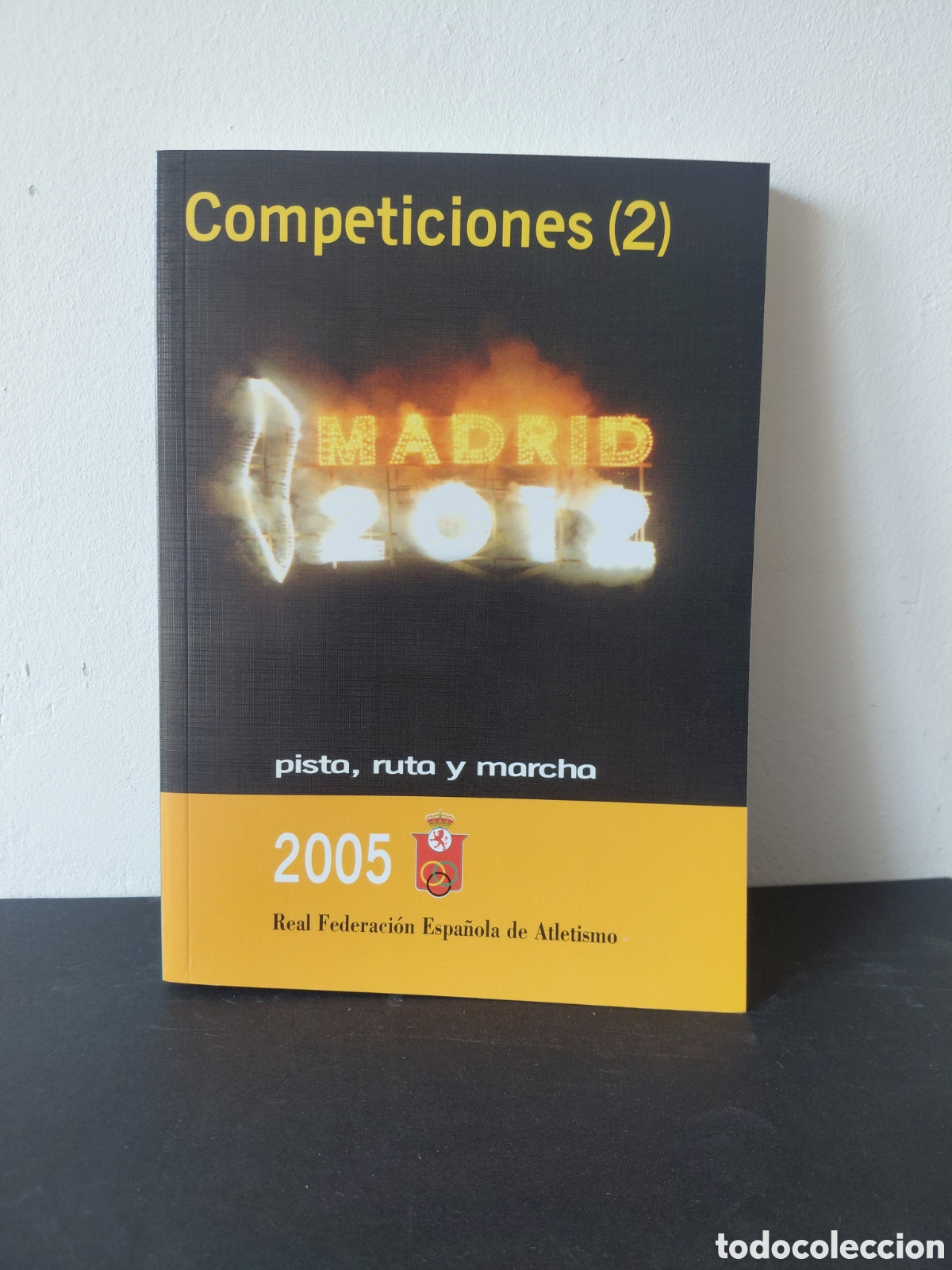 Coleccionismo deportivo: ATLETISMO - COMPETICIONES 2 A&Ntilde;O 2005 - PISTA RUTA Y MARCHA - FEDE ESPA&Ntilde;OLA DE ATLETISMO