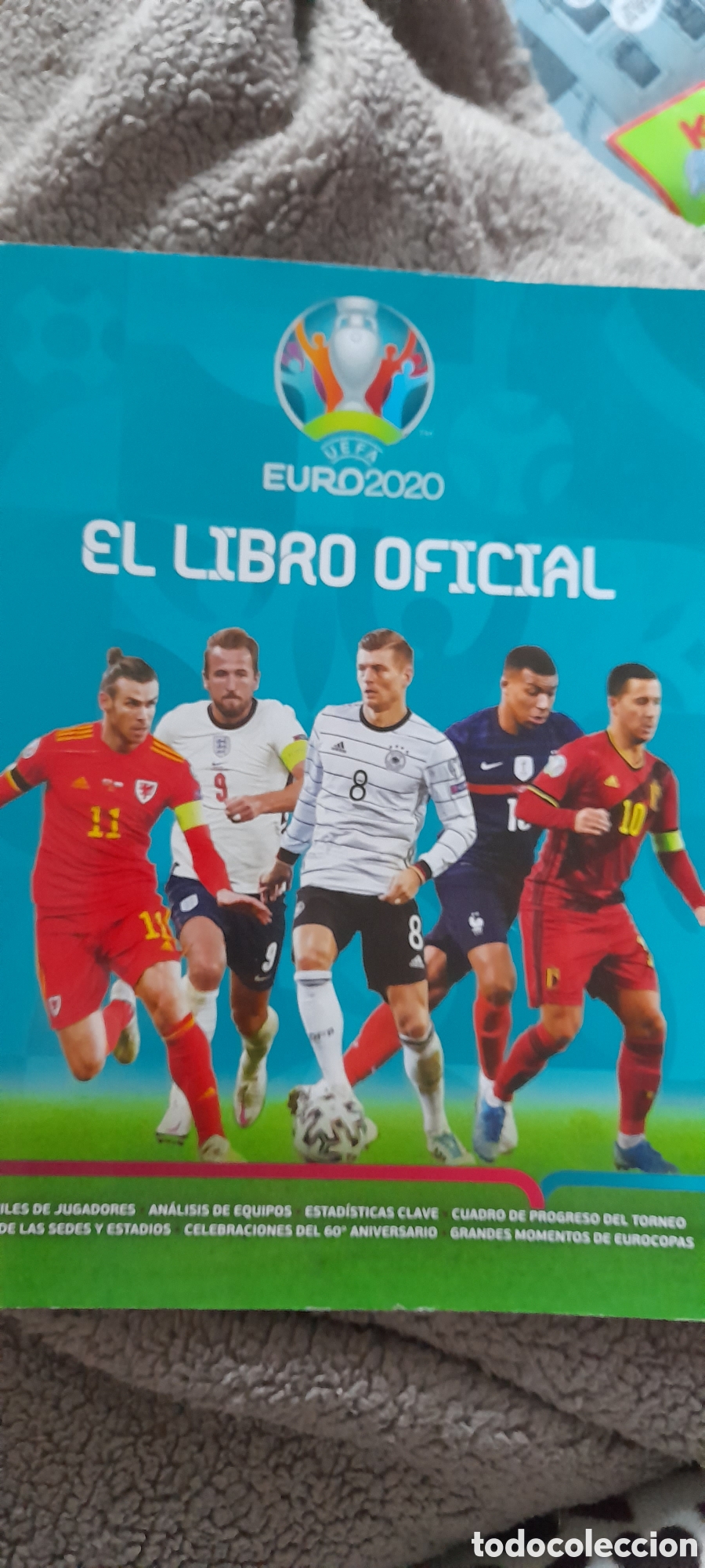 Libros: UEFA 2020. El libro oficial - Foto 1