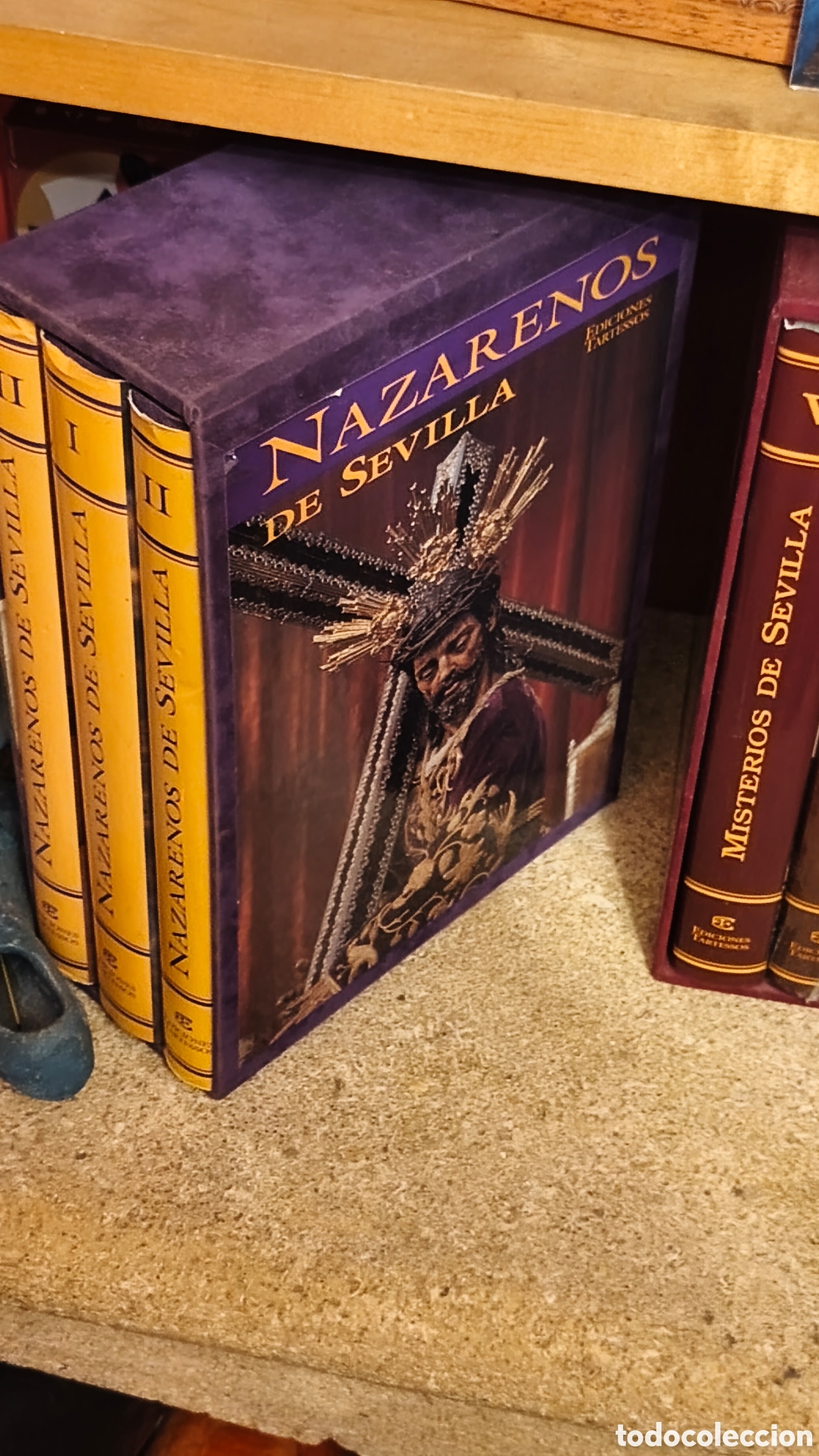 Libros: Nazarenos de Sevilla. Ediciones Tartessos