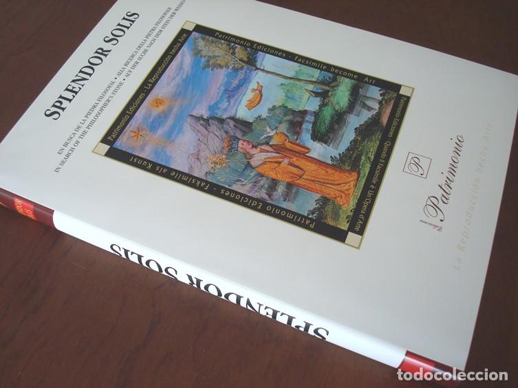 Libros: Libro estudio del facs&iacute;mil Splendor Solis, en 4 idiomas. Patrimonio Ediciones - Foto 2
