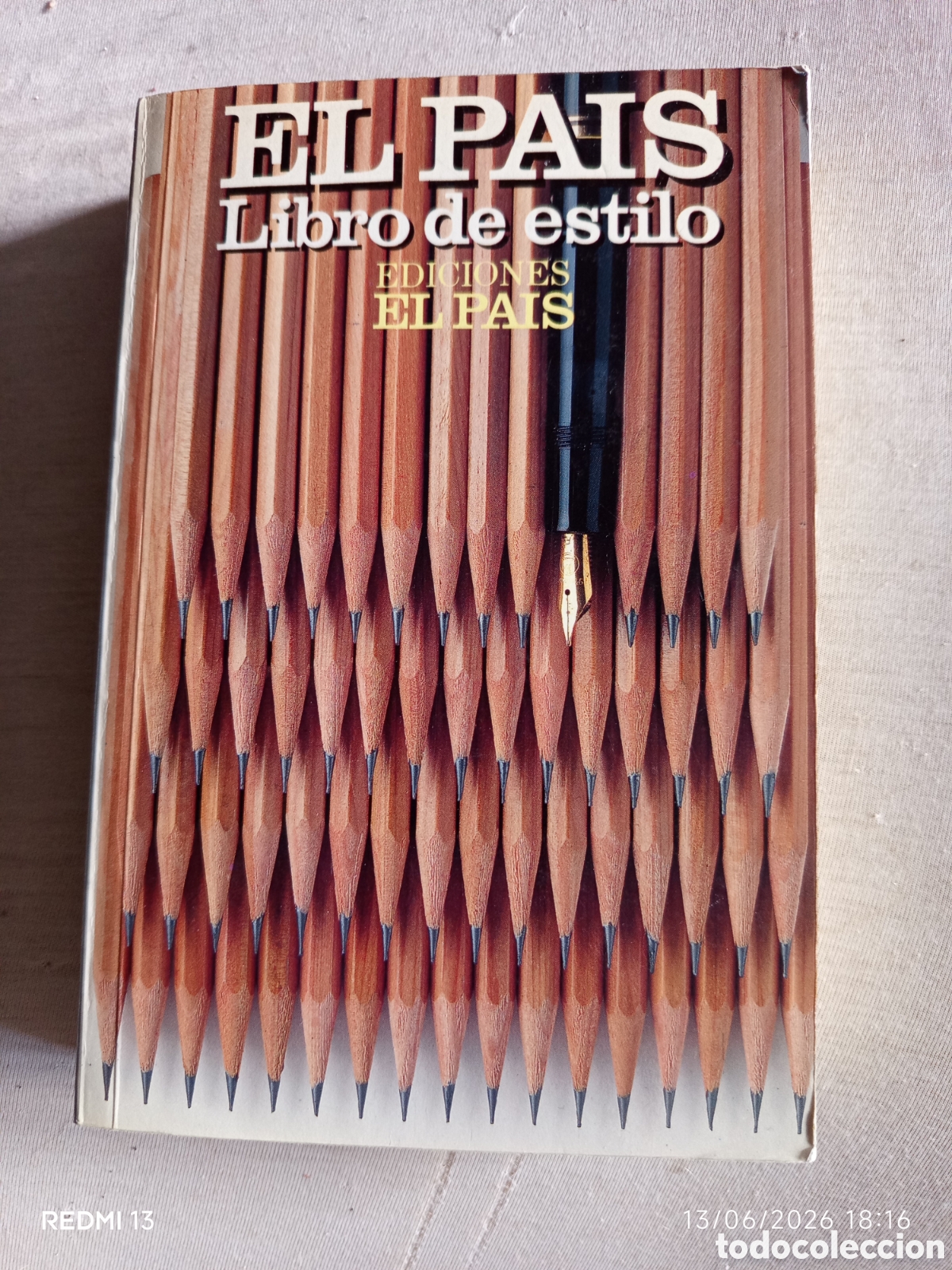 Libros: EL PA&Iacute;S. LIBRO DE ESTILO 1990 - Foto 1