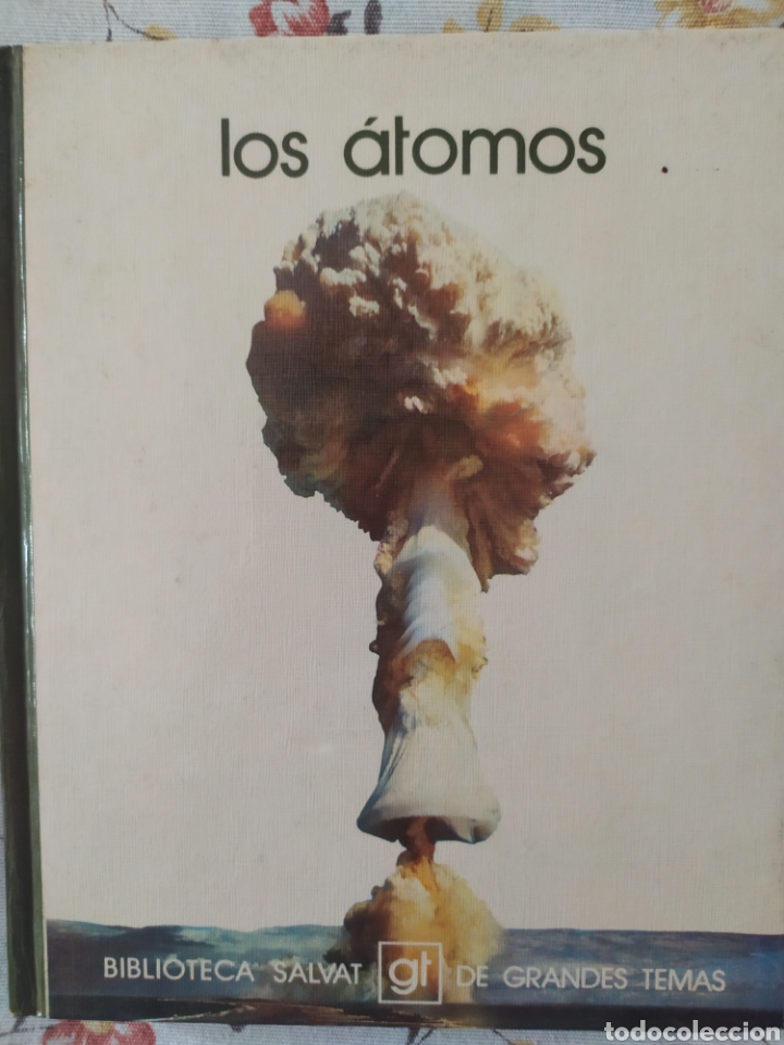 Libros: Los &aacute;tomos - Foto 1