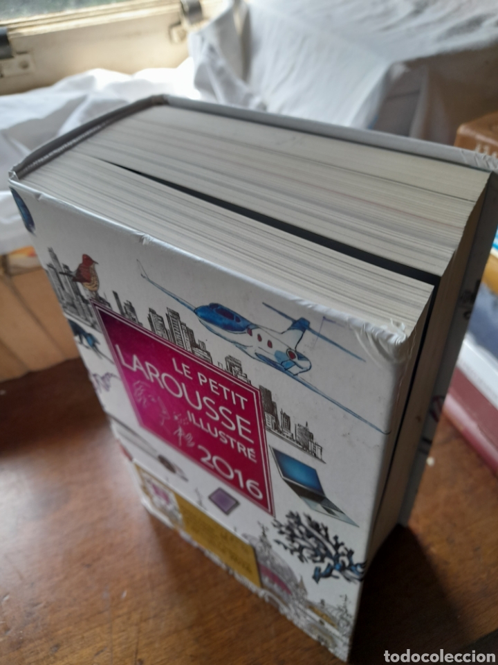 Libros: Le petit Larousse ilustr&eacute;. Diccionario de franc&eacute;s - Foto 3