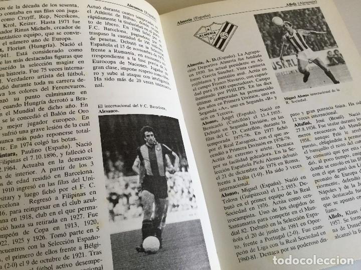 Coleccionismo deportivo: Libro F&uacute;tbol de la A a la Z &ndash; A&ntilde;o 1982 &ndash; Philips - Foto 8