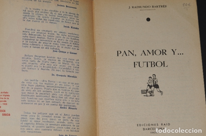 Coleccionismo deportivo: LIBRO PAN, AMOR Y FUTBOL - EDICIONES RAID 1956 BARCELONA - Foto 2