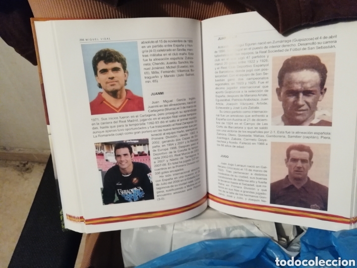 Coleccionismo deportivo: Selecci&oacute;n espa&ntilde;ola. 3 libros hist&oacute;ricos. excelentes. - Foto 2