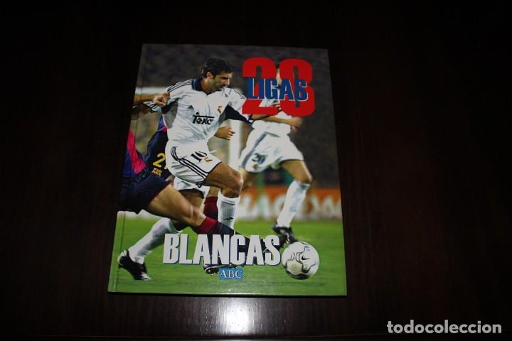 Coleccionismo deportivo: COLECCI&Oacute;N DE LIBROS DE VARIAS LIGAS DEL REAL MADRID - Foto 5