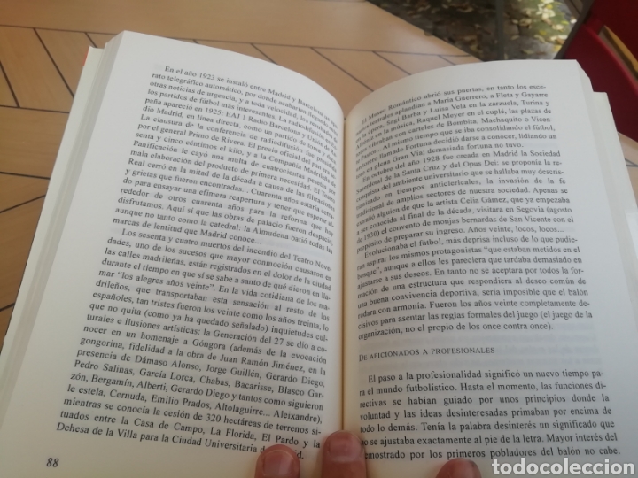 Coleccionismo deportivo: Libro Real Madrid centenario. Pr&oacute;logo Di Stefano - Foto 2
