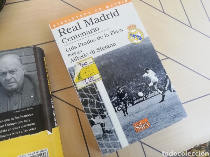 Coleccionismo deportivo: Libro Real Madrid centenario. Pr&oacute;logo Di Stefano - Foto 1