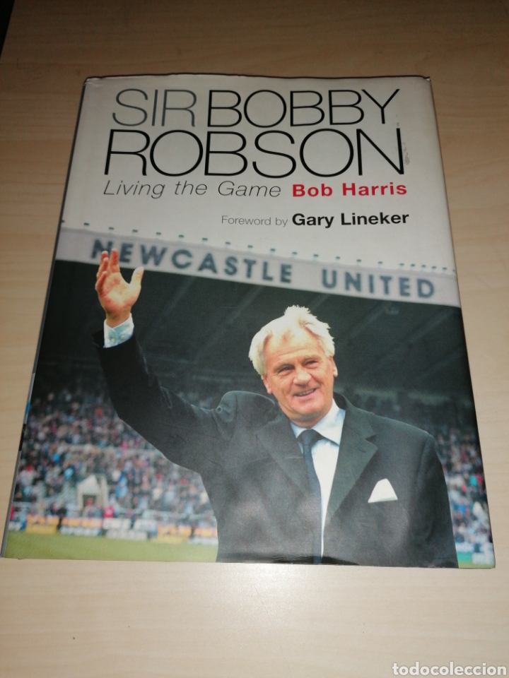 Coleccionismo deportivo: Sir BOBBY ROBSON - Foto 1