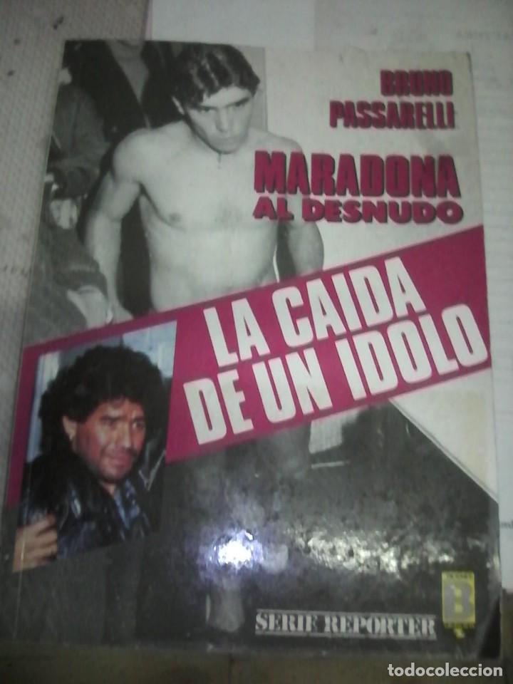 Coleccionismo deportivo: LIBRO DE MARADONA - Foto 1