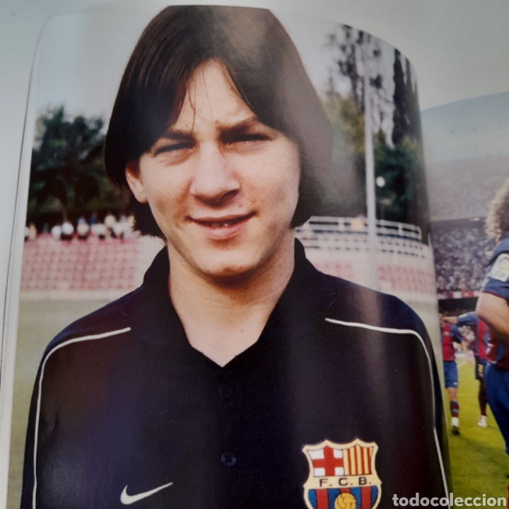 Coleccionismo deportivo: LIBRO COLECCION GENIOS DEL BALON, MESSI, AL DETALLE. - Foto 4