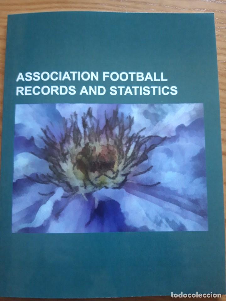 Coleccionismo deportivo: Association football records and statistics - Foto 1