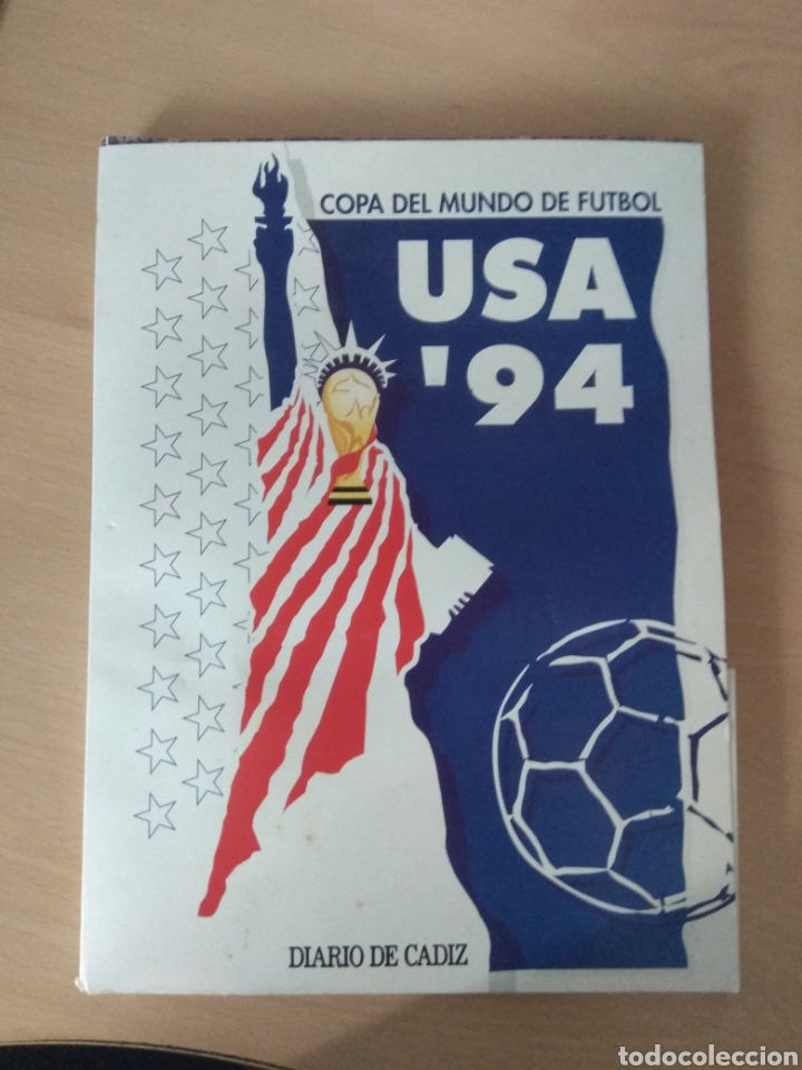 Coleccionismo deportivo: Libro Fasc&iacute;culos USA 94 - Foto 1