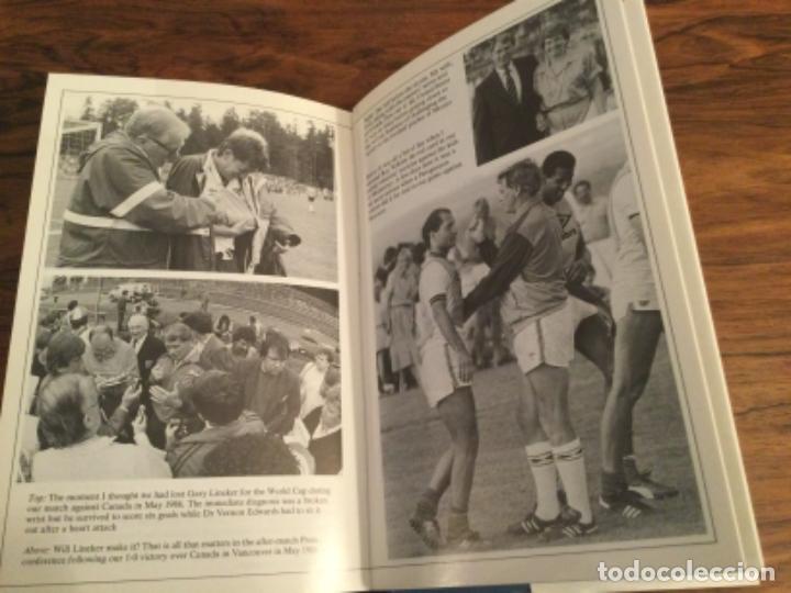 Coleccionismo deportivo: LIBRO BOBBY ROBSON&acute;S WORL CUP DIARY. 1982-86 CON DEDICATORIA - Foto 6