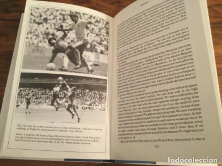 Coleccionismo deportivo: LIBRO BOBBY ROBSON&acute;S WORL CUP DIARY. 1982-86 CON DEDICATORIA - Foto 8