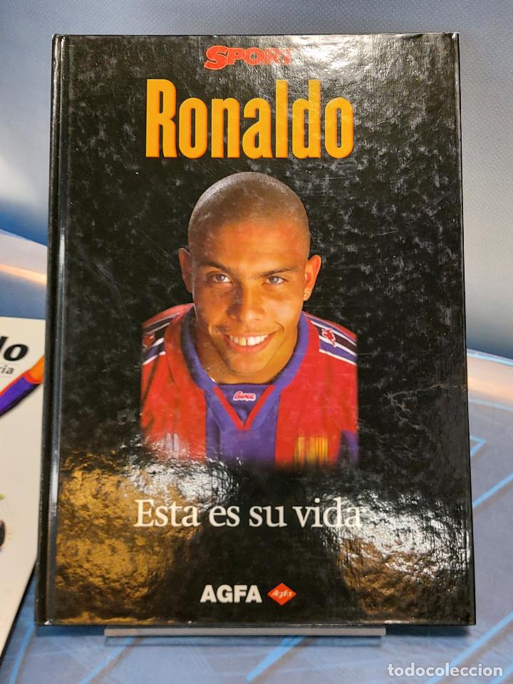 Coleccionismo deportivo: 8 Libros del Bar&ccedil;a, F.C.B. Barcelona. - Foto 8
