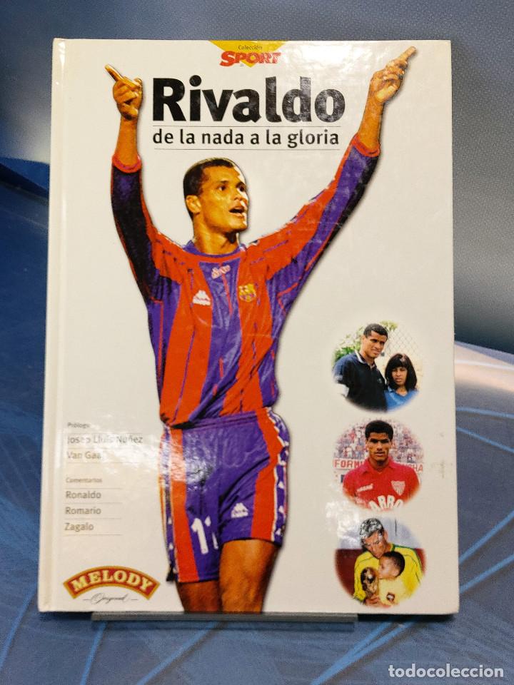 Coleccionismo deportivo: 8 Libros del Bar&ccedil;a, F.C.B. Barcelona. - Foto 9
