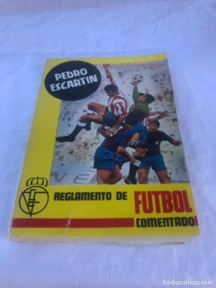 Coleccionismo deportivo: Futbol, reglamento, Pedro Escartin, 1971 - Foto 1