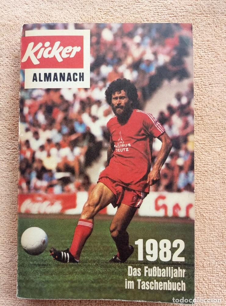 Coleccionismo deportivo: KICKER. &ldquo;ALMANACH 1982&rdquo;. / GER-042 - Foto 1