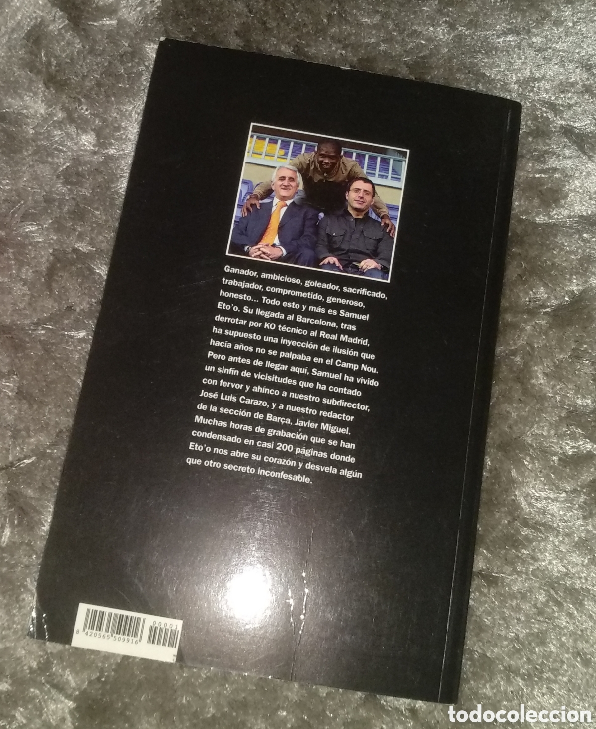 Coleccionismo deportivo: Libro Etoo - Foto 2