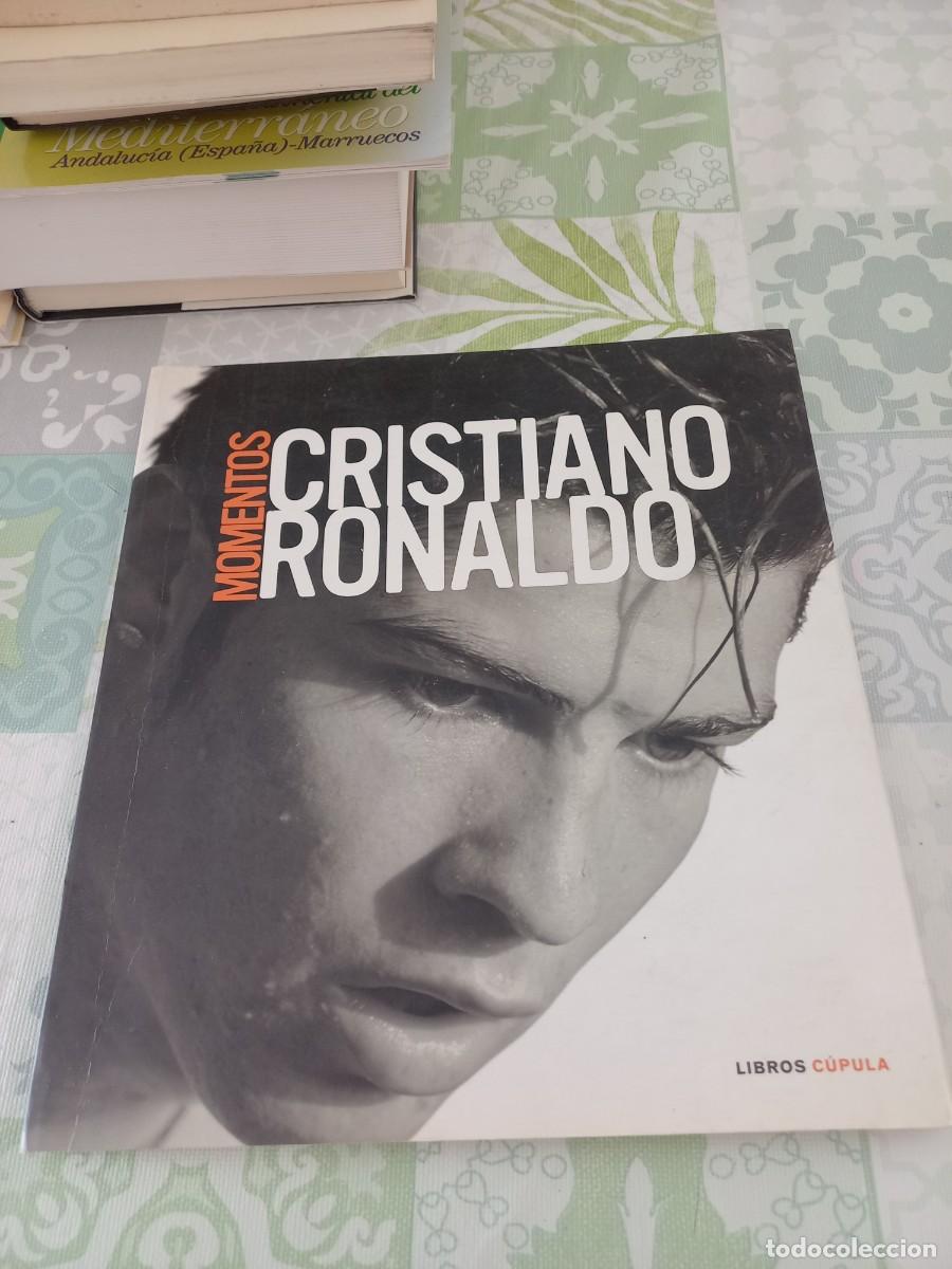 Coleccionismo deportivo: CRISTIANO RONALDO - MOMENTOS - LIBROS C&Uacute;PULA 2009 - Foto 1