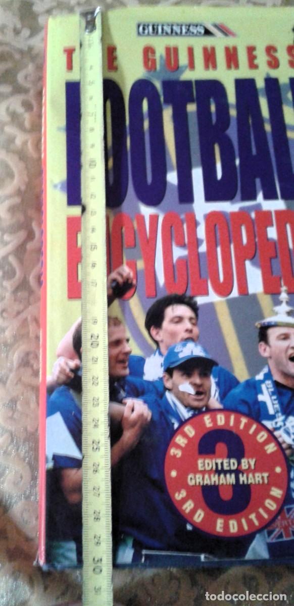 Coleccionismo deportivo: THE GUINNESS FOOTBALL ENCYCLOPEDIA - Foto 4