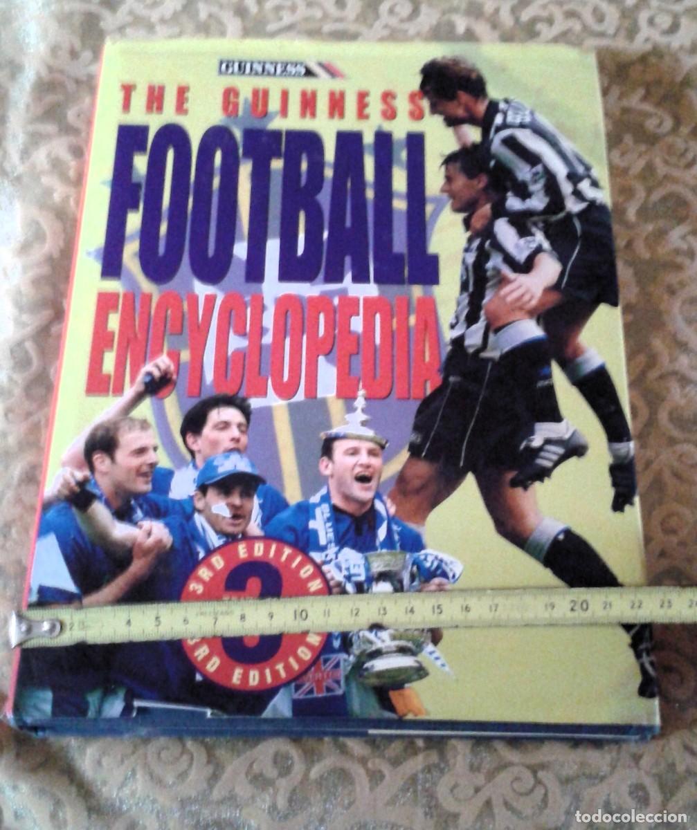Coleccionismo deportivo: THE GUINNESS FOOTBALL ENCYCLOPEDIA - Foto 5