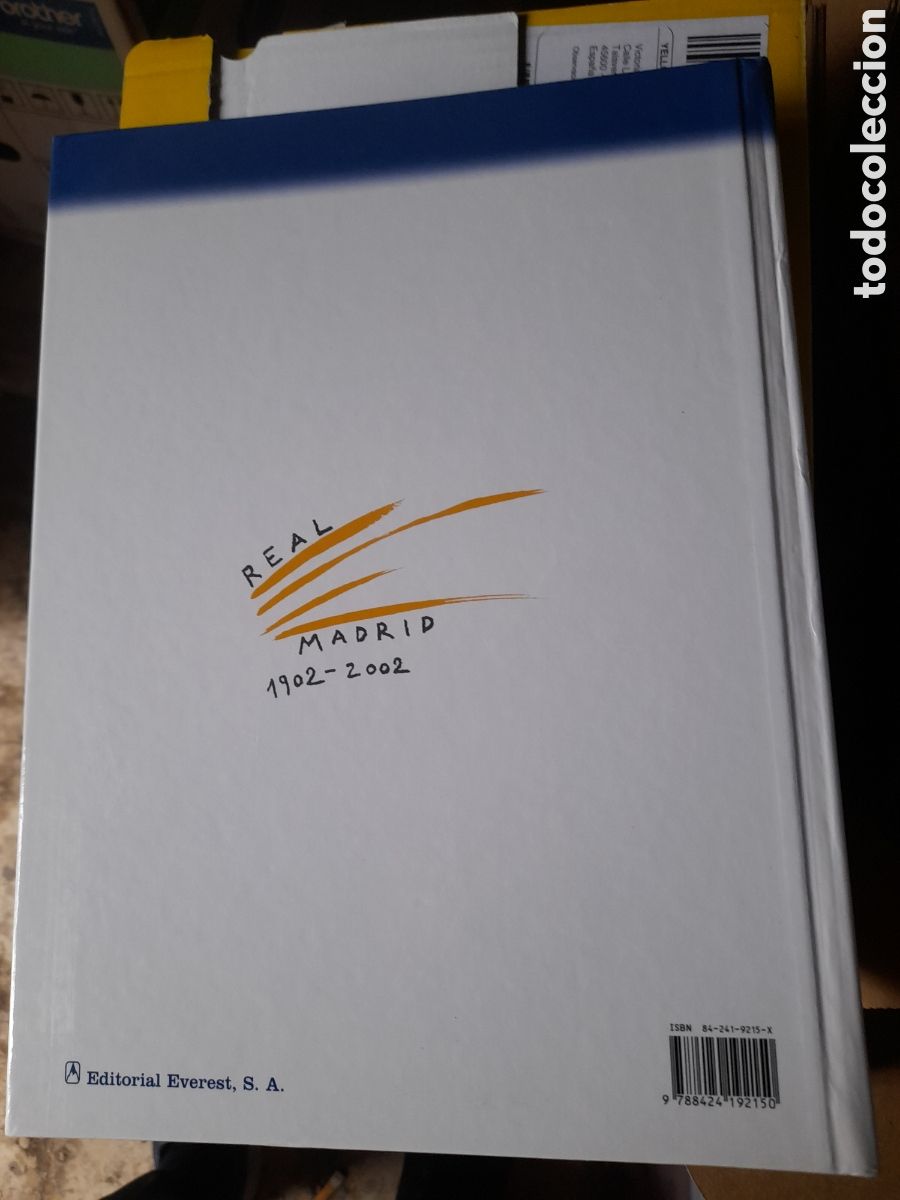 Coleccionismo deportivo: Libro oficial del centenario del Real Madrid - Foto 2