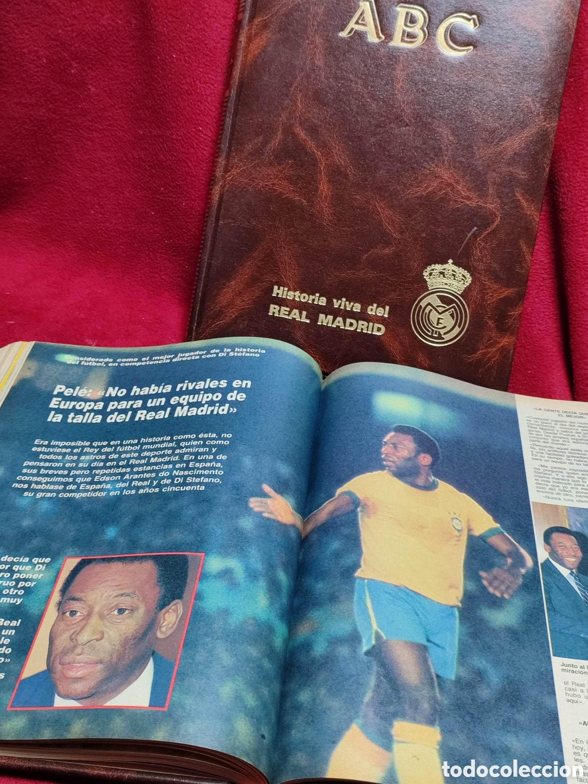 Coleccionismo deportivo: Real Madrid. Dos libros y cuadro . - Foto 3