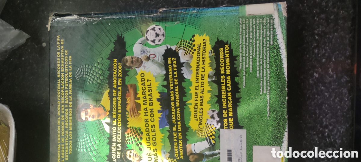 Coleccionismo deportivo: World football records 2010 - Foto 6