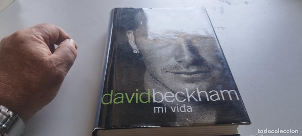 Coleccionismo deportivo: DAVID BECKHAM MI VIDA / TOM WATT / GARA 57 / RBA - Foto 2