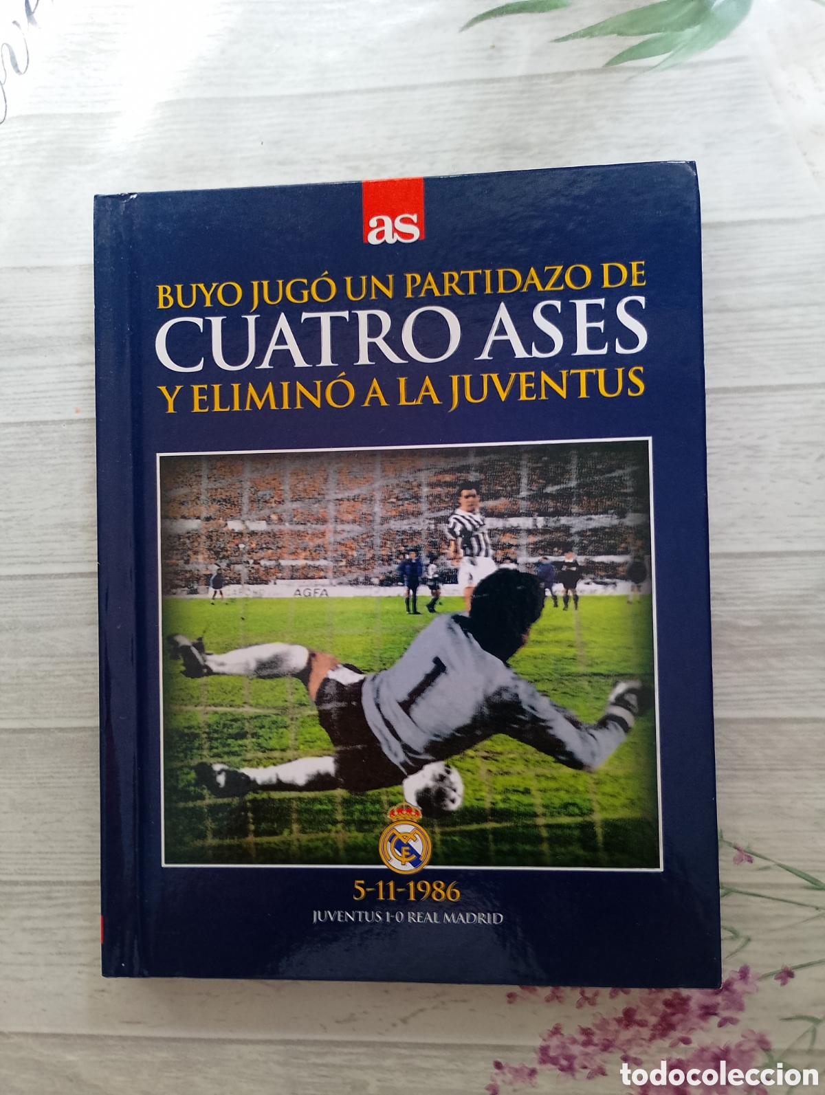 Coleccionismo deportivo: DVD + libro Juventus 1-0 Real Madrid. Copa de Europa 1986