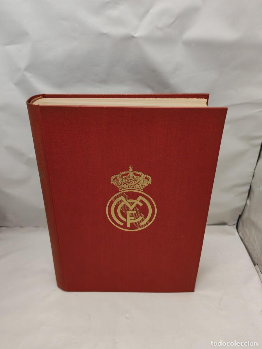 Coleccionismo deportivo: Libro de Oro del Real Madrid C. de F. 1902-1952 (Primera edici&oacute;n, tapa dura)