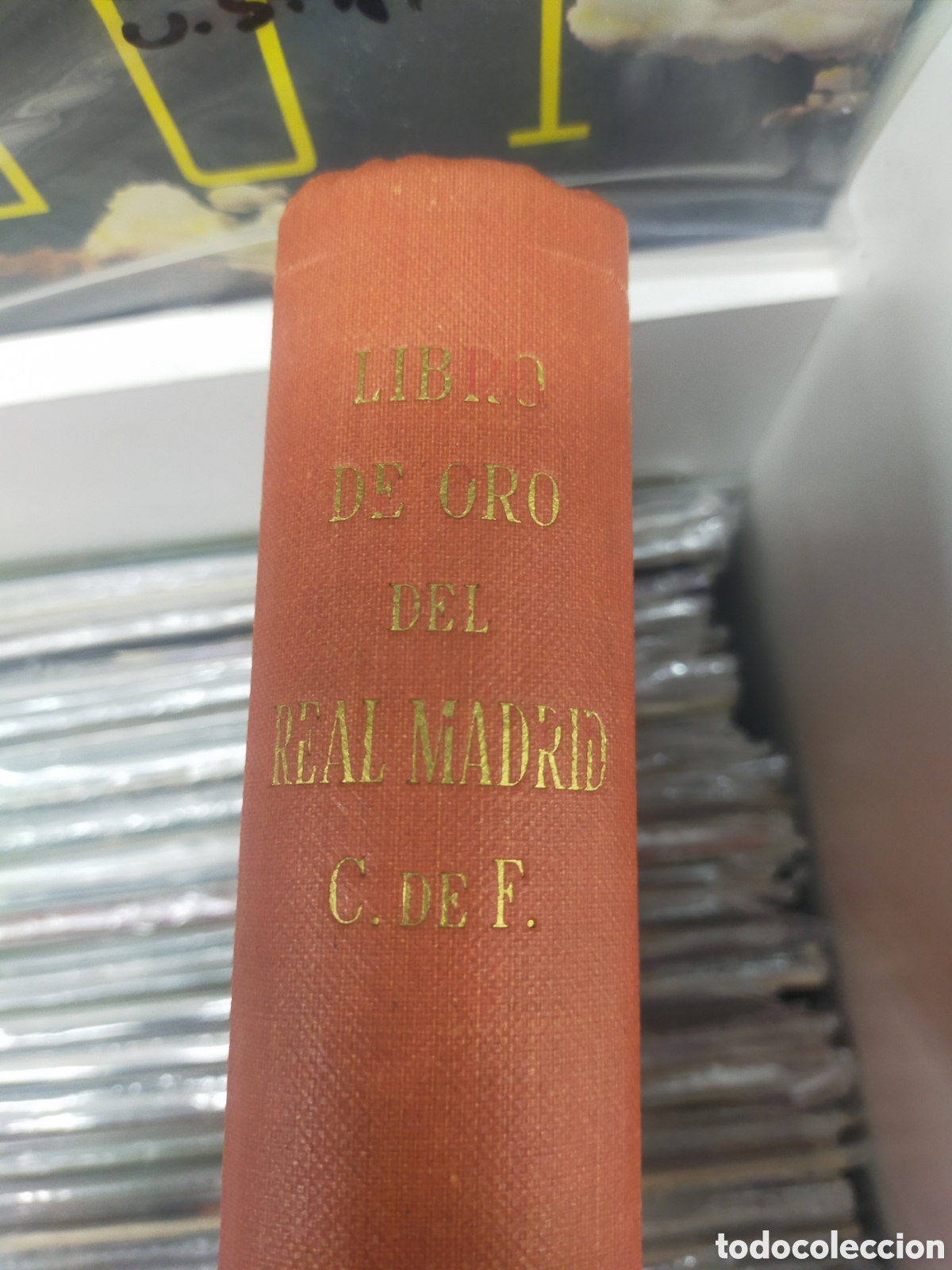 Coleccionismo deportivo: Libro de oro del real Madrid 1902 - 1952 - Foto 4