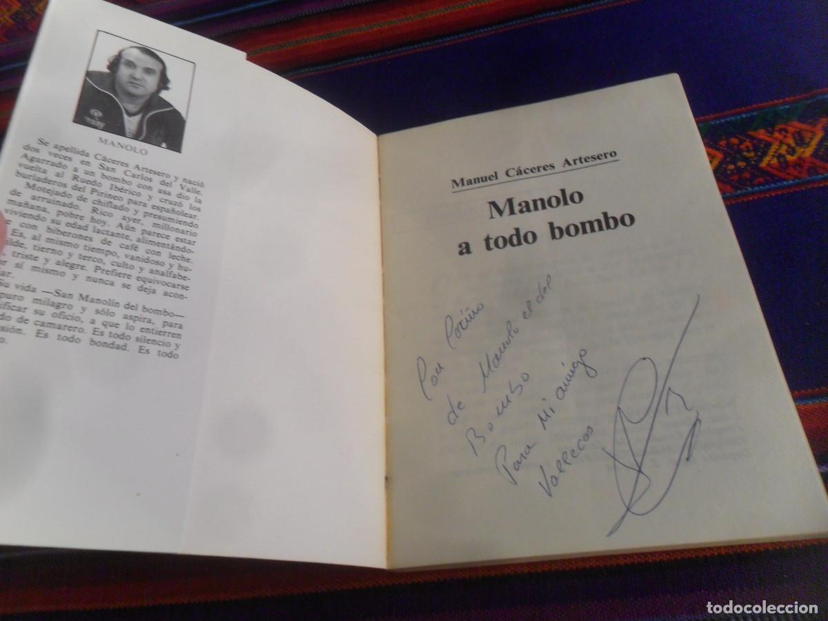 Coleccionismo deportivo: CON AUT&Oacute;GRAFO DE MANOLO EL DEL A TODO BOMBO 1984 Y LOS MUNDIALES DE F&Uacute;TBOL FINHAXEL 1982 BUEN ESTADO