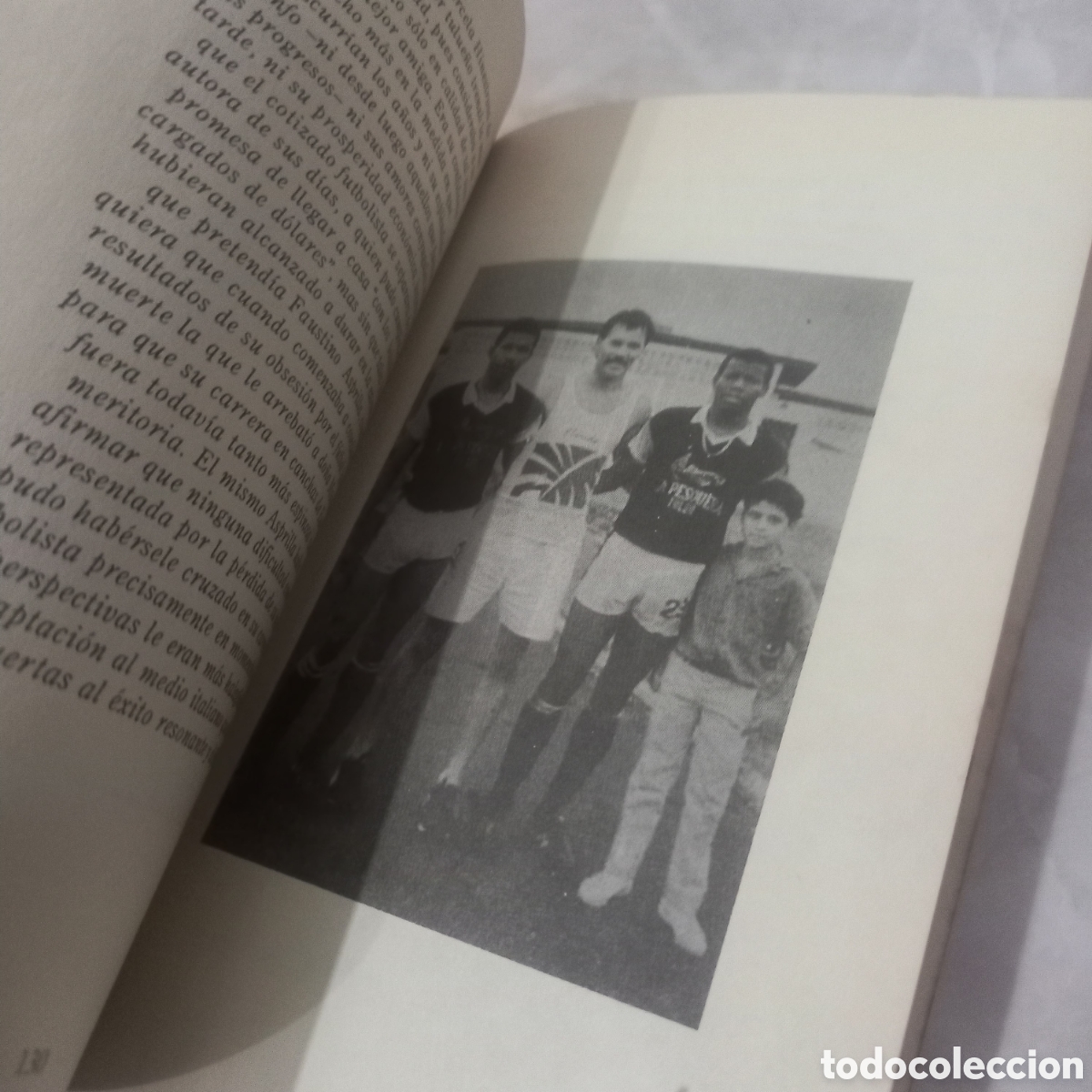 Coleccionismo deportivo: Selecci&oacute;n colombia tino asprilla el pibe dos libros
