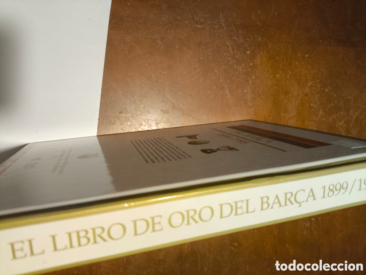 Coleccionismo deportivo: Libro de oro del Bar&ccedil;a.lote.n.90 - Foto 3