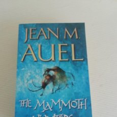 Libros: THE MAMMOTH HUNTERS EN INGLÉS DE JEAN M AUEL. Lote 207814123