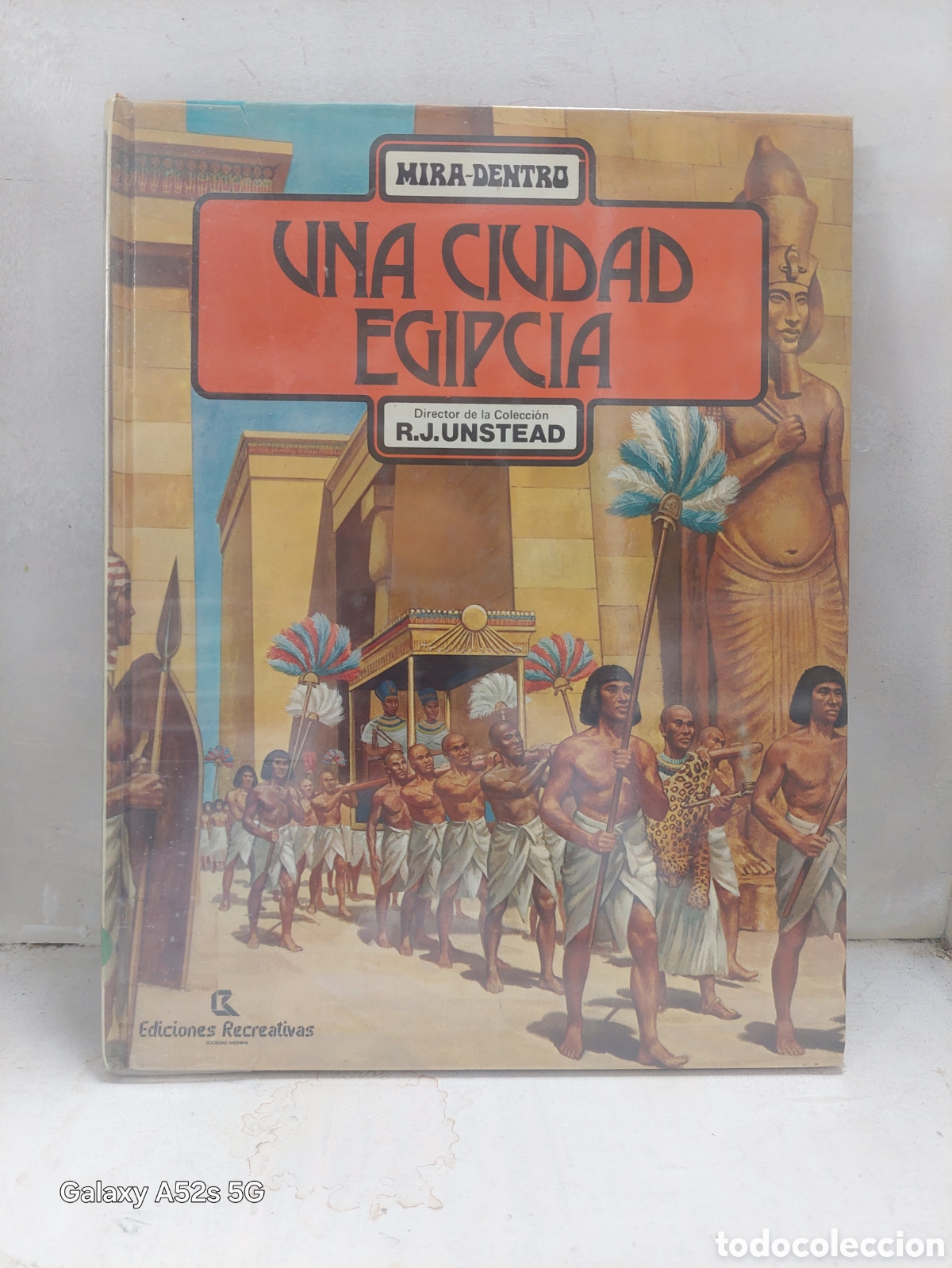 Libros: Una ciudad egipcia / R.J.unstead