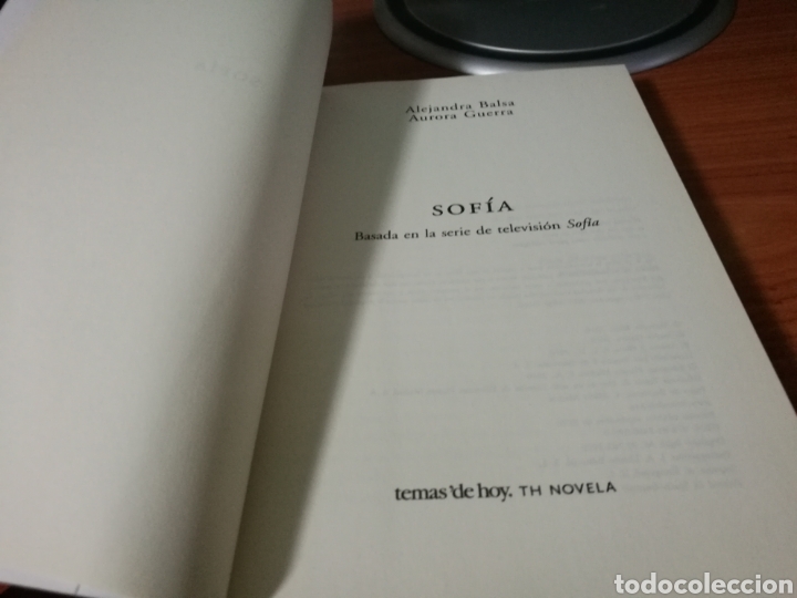 Libros: Libro Sof&iacute;a. Sobre la Reina Sof&iacute;a. Alejandra Balsa y Aurora Guerra. 2010 - Foto 2