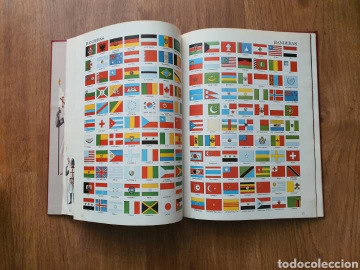 Libros: Libro la bandera de Espa&ntilde;a 1981 . - Foto 6