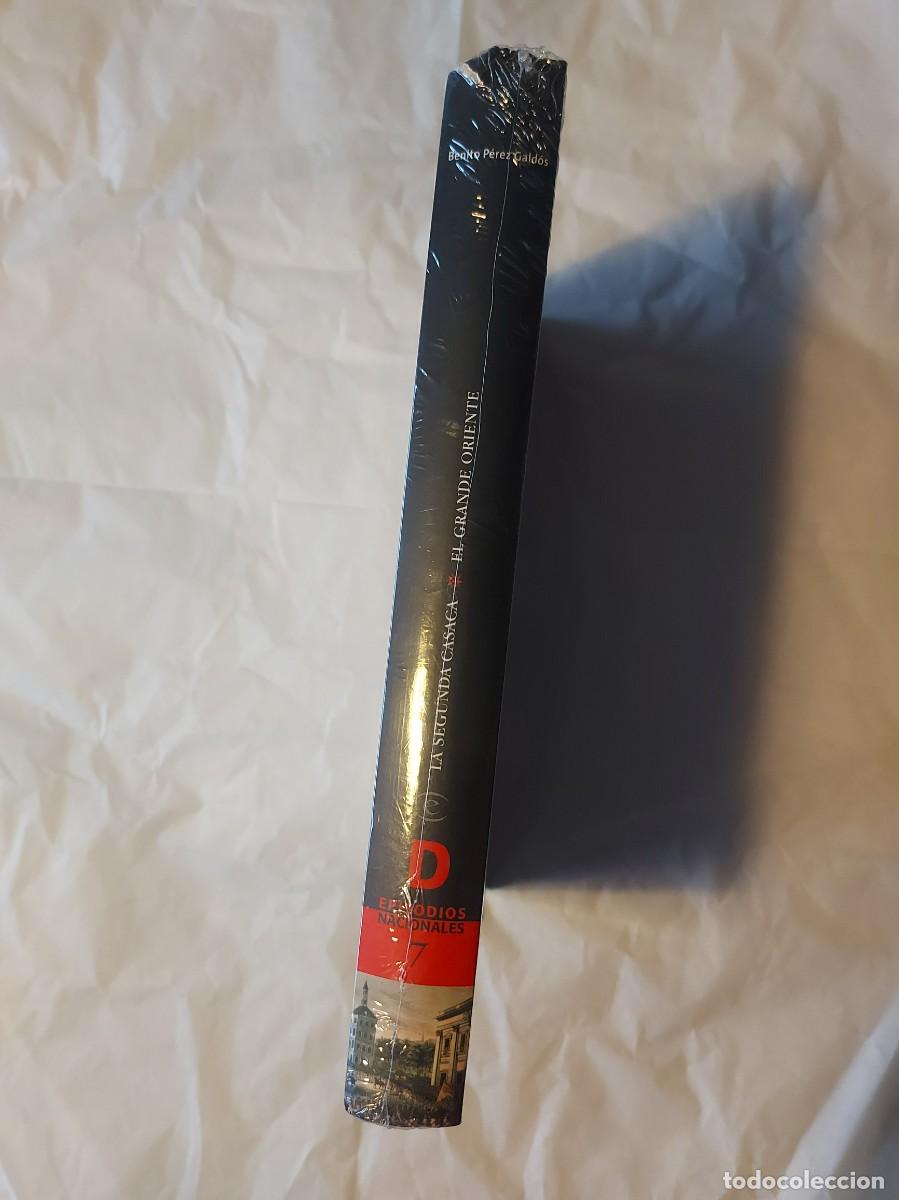 Libros: La segunda casaca / El grande Oriente - Foto 3