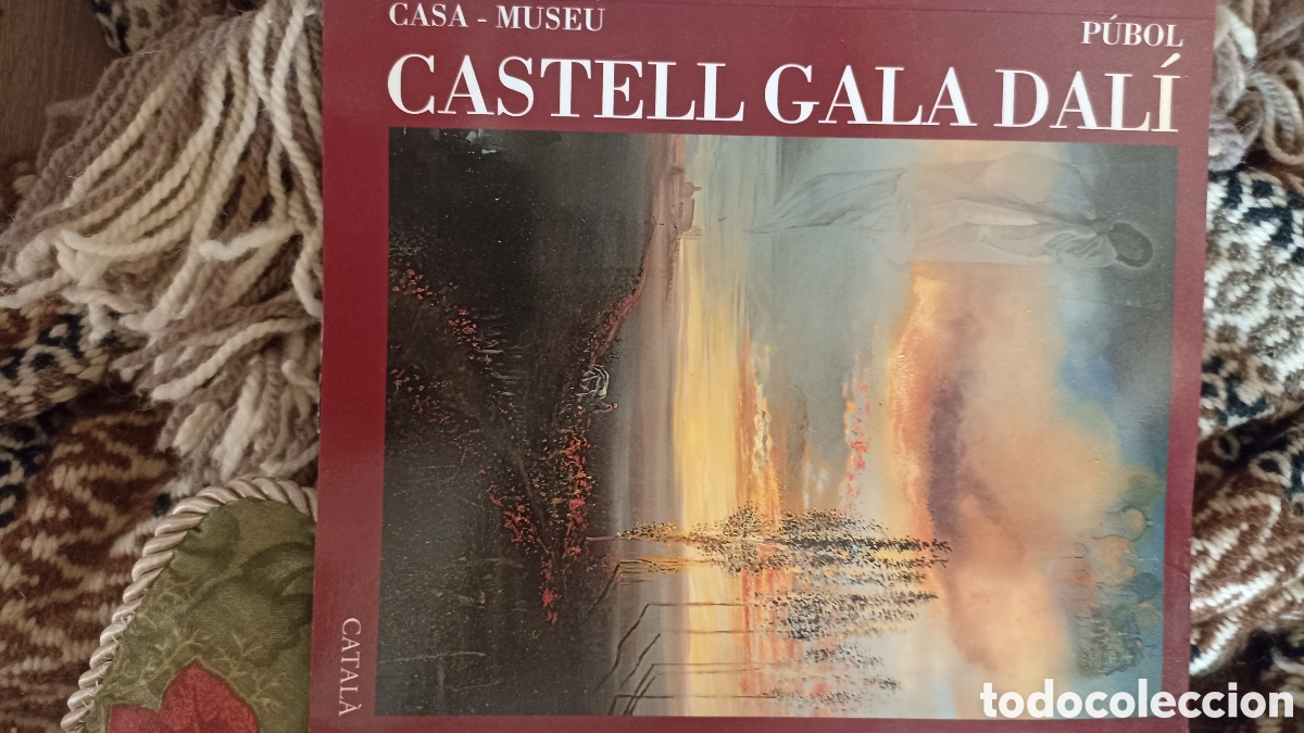 Libros: &rdquo;Castell Gala Dal&iacute;. Casa-Museu P&uacute;bol&rdquo;.