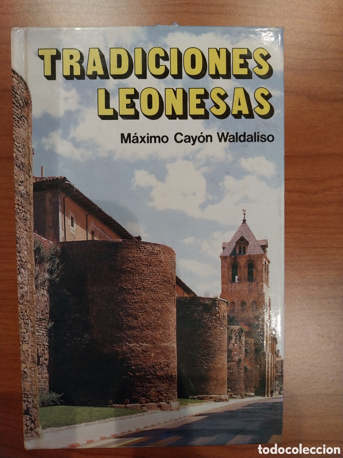 Libros: 1986-Libro &rdquo;Tradiciones Leonesas&rdquo; - Foto 1