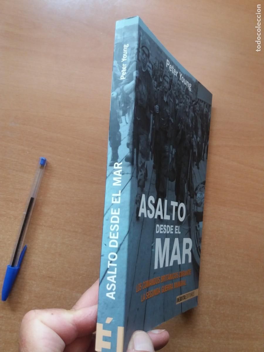 Libros: ASALTO DESDE EL MAR. PETER YOUNG - Foto 2