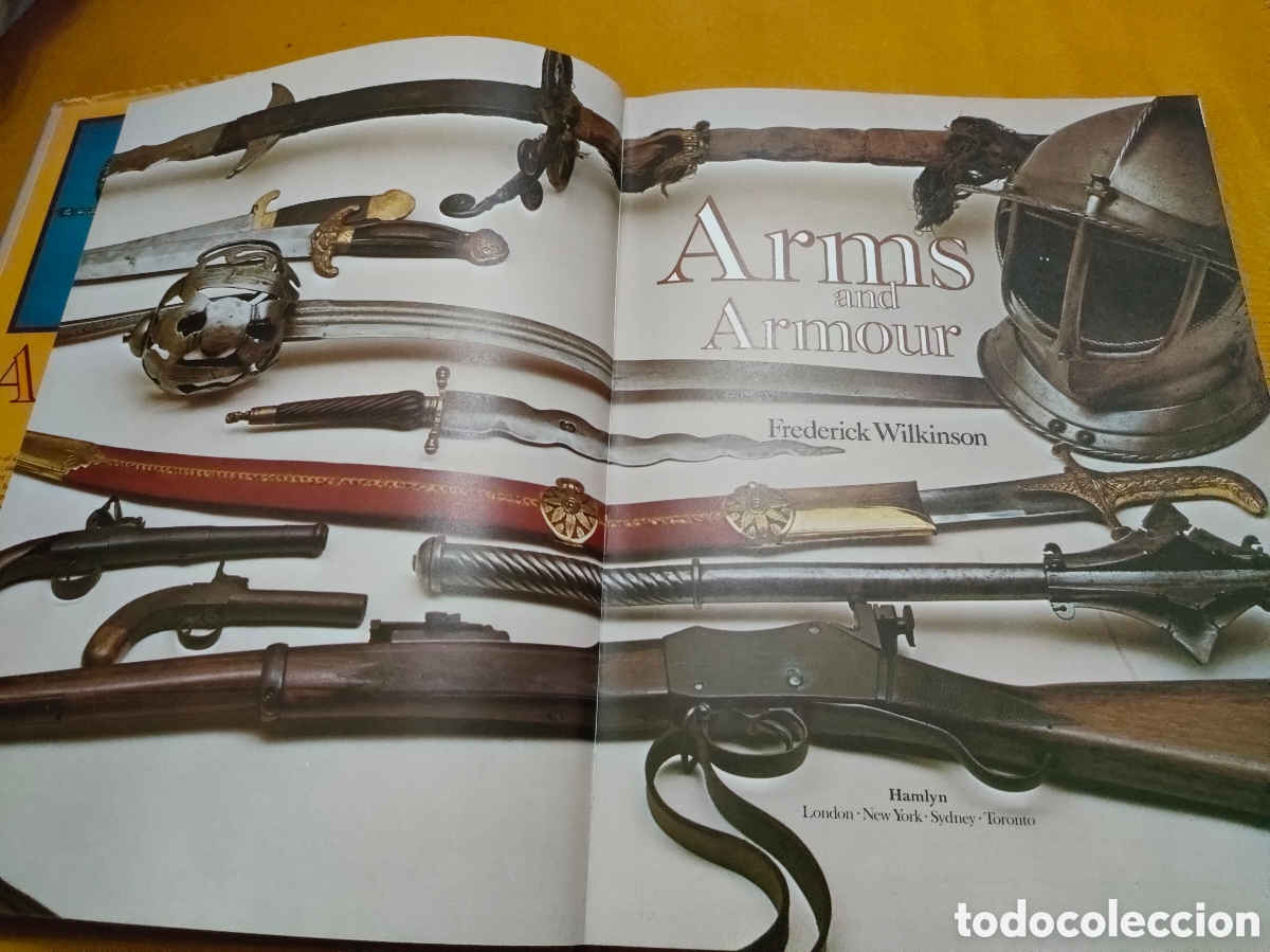 Libros: Libro Arms and armour edici&oacute;n inglesa 1978 - Foto 2