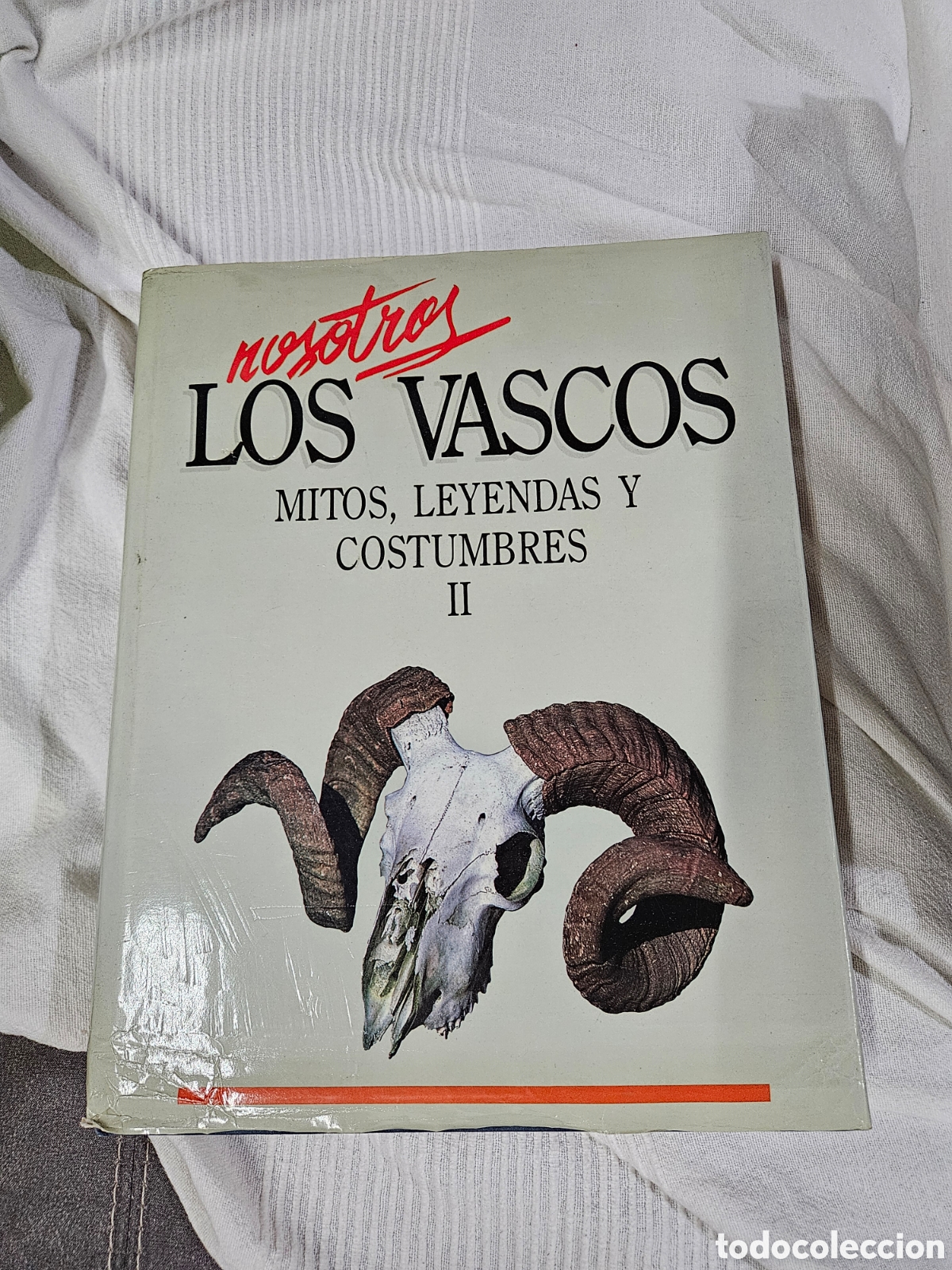 Libros: Nosotros los Vascos II &ndash; Mitos, Leyendas y Costumbres | Tapa dura | Edici&oacute;n 1987