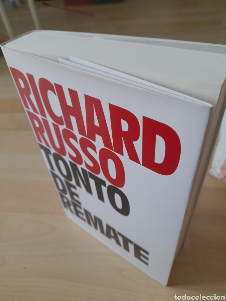 Libros: Tonto de remate. Richard Russo - Foto 4