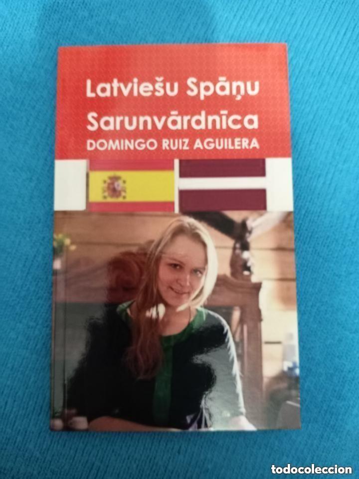 Libros: Latvie&scaron;u spāņu sarunvārdnīca - Foto 1